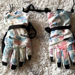 Burton winter gloves